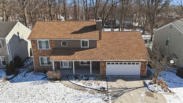4918 Oak Creek Court, Fort Wayne, IN 46835