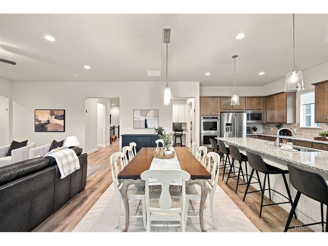 9026 S Shawnee Ct, Aurora, CO 80016