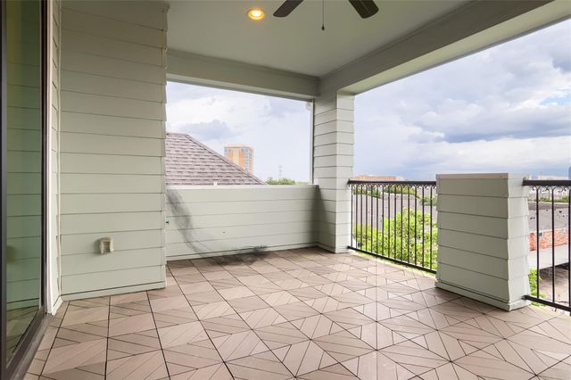 4024 Woodshire Village Estate, Houston, TX 77025