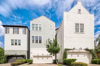 4024 Woodshire Village Estate, Houston, TX 77025