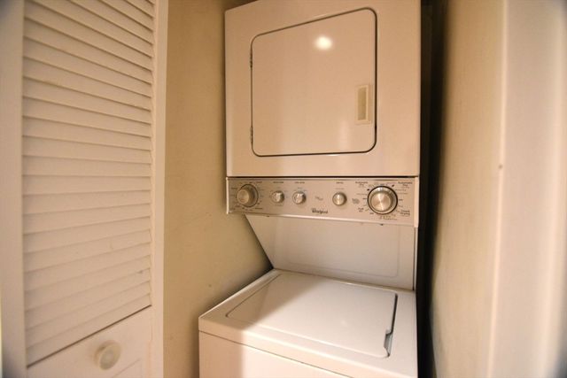 111 Gainsborough Street 005, Boston, MA 02115