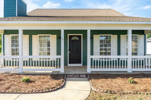 42 Wheatfield Drive, Fort Mitchell, AL 36856
