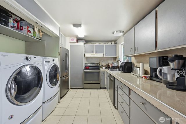 6130 87th Street NE, Marysville, WA 98270