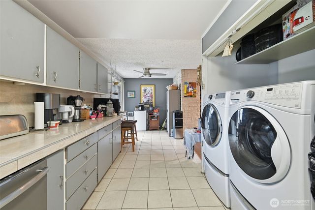 6130 87th Street NE, Marysville, WA 98270