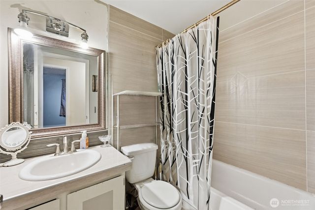 6130 87th Street NE, Marysville, WA 98270