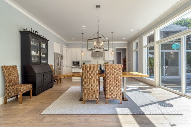 1096 SE Falcon Drive, College Place, WA 99324