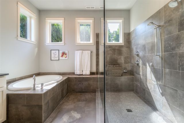 1096 SE Falcon Drive, College Place, WA 99324