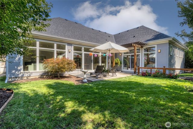 1096 SE Falcon Drive, College Place, WA 99324