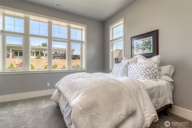 1096 SE Falcon Drive, College Place, WA 99324