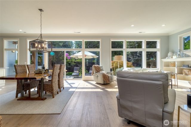 1096 SE Falcon Drive, College Place, WA 99324