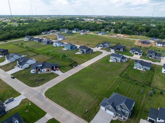 Lot 8 Woods Estates of Riverdale Drive, Riverdale, IA 52722