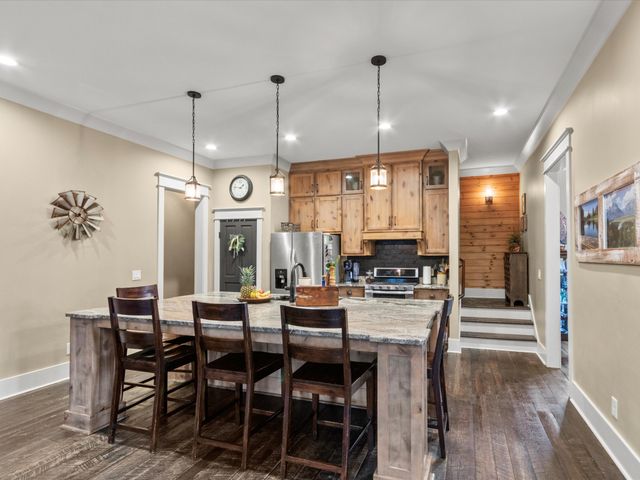 950 Puncheon Branch Rd, Minor Hill, TN 38473