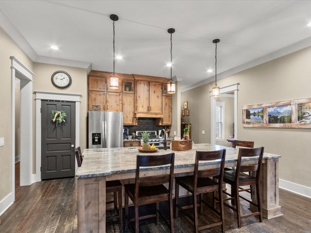 950 Puncheon Branch Rd, Minor Hill, TN 38473