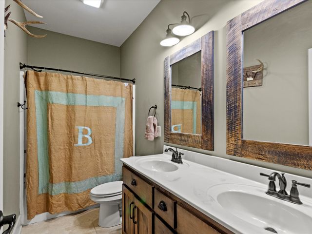 950 Puncheon Branch Rd, Minor Hill, TN 38473