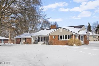 1020 Country Club Drive, Findlay, OH 45840