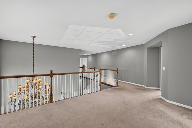 1113 Ashley Lane, Inverness, IL 60010