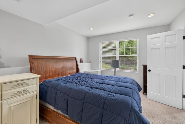 1113 Ashley Lane, Inverness, IL 60010