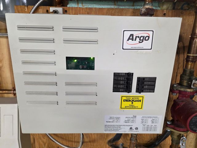 7 Holland Avenue, Plattsburgh, NY 12901