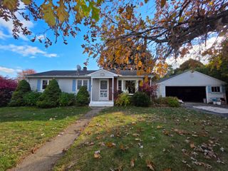 7 Holland Avenue, Plattsburgh, NY 12901