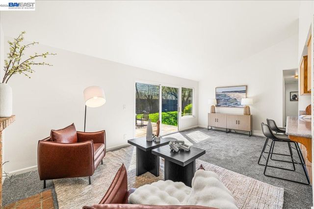 3647 Ashwood Dr, Pleasanton, CA 94588