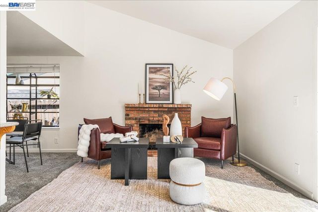 3647 Ashwood Dr, Pleasanton, CA 94588