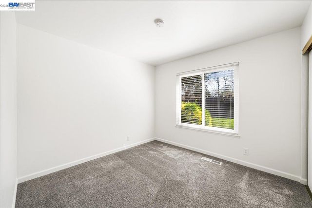 3647 Ashwood Dr, Pleasanton, CA 94588