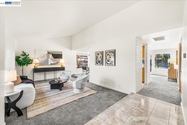 3647 Ashwood Dr, Pleasanton, CA 94588