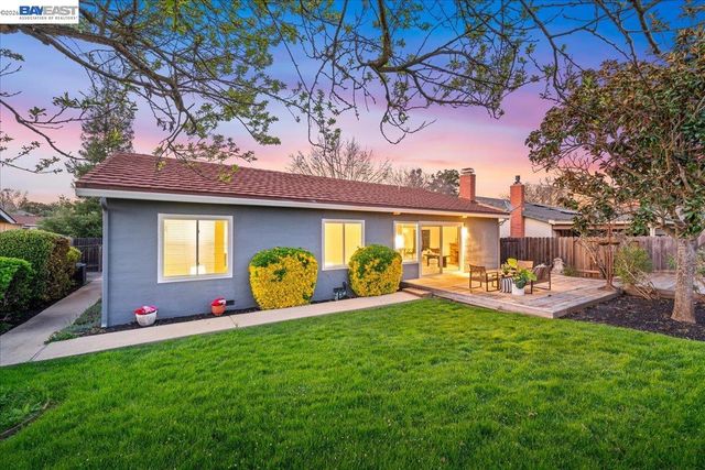 3647 Ashwood Dr, Pleasanton, CA 94588