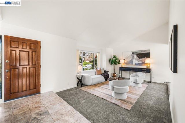 3647 Ashwood Dr, Pleasanton, CA 94588