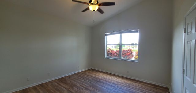 122 NW Swann Mill Circle, Port St. Lucie, Port St Lucie, FL 34986