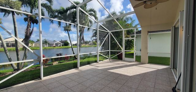 122 NW Swann Mill Circle, Port St. Lucie, Port St Lucie, FL 34986