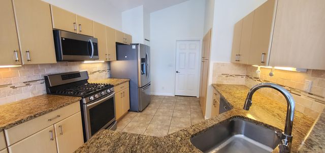 122 NW Swann Mill Circle, Port St. Lucie, Port St Lucie, FL 34986