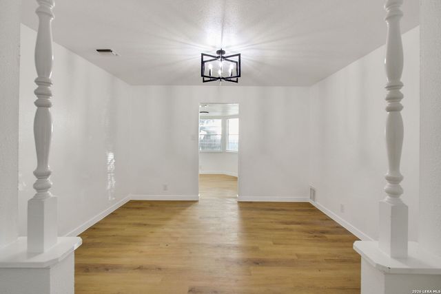 8403 Brixton, San Antonio, TX 78254