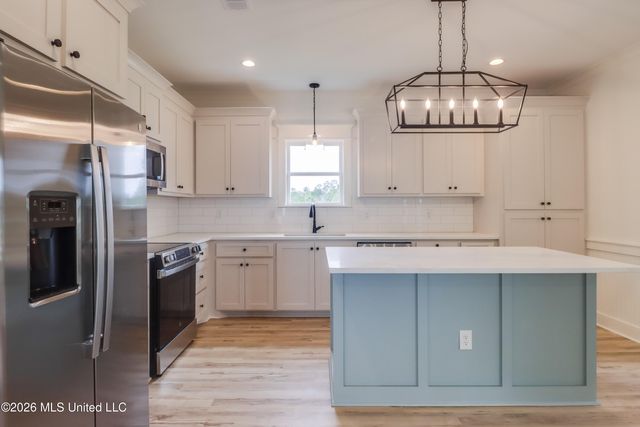 5049 Georgia Street, Bay Saint Louis, MS 39520