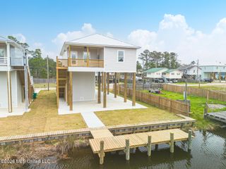 5049 Georgia Street, Bay Saint Louis, MS 39520