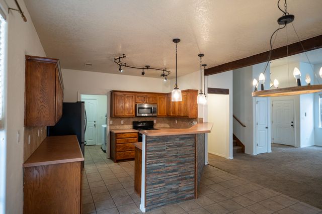 9723 CALLE CHAMISA NW, Albuquerque, NM 87114