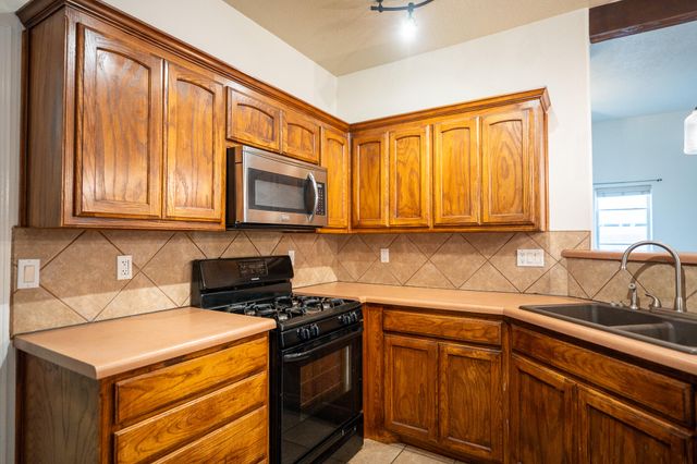 9723 CALLE CHAMISA NW, Albuquerque, NM 87114