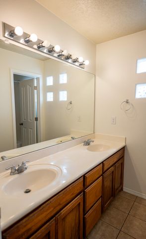 9723 CALLE CHAMISA NW, Albuquerque, NM 87114