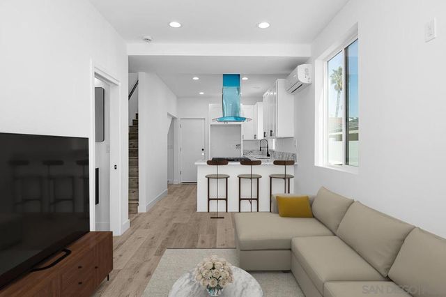 4128 32 Thorn St, San Diego, CA 92105