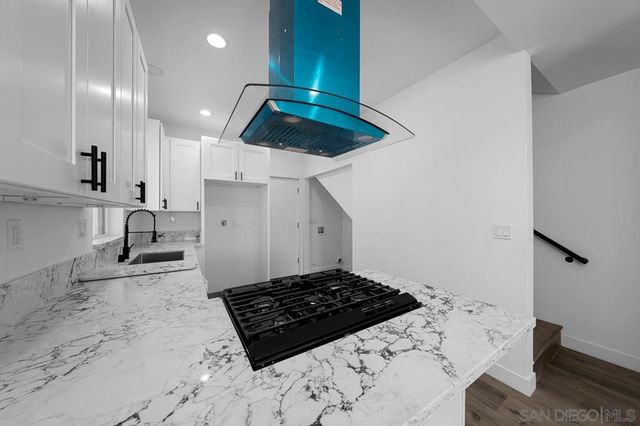 4128 32 Thorn St, San Diego, CA 92105