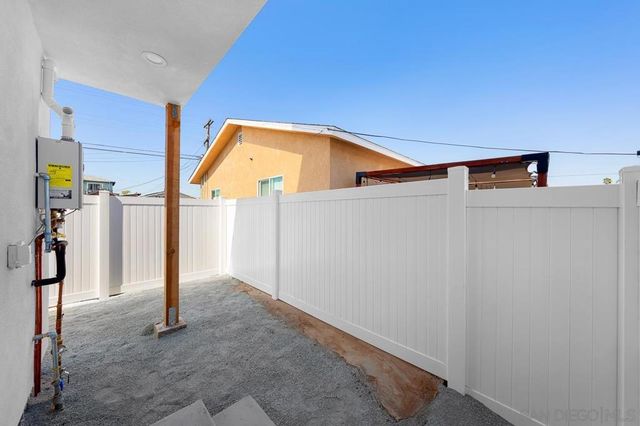 4128 32 Thorn St, San Diego, CA 92105