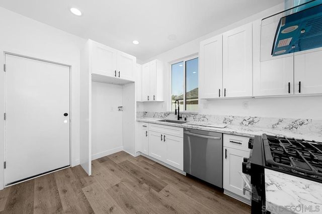 4128 32 Thorn St, San Diego, CA 92105