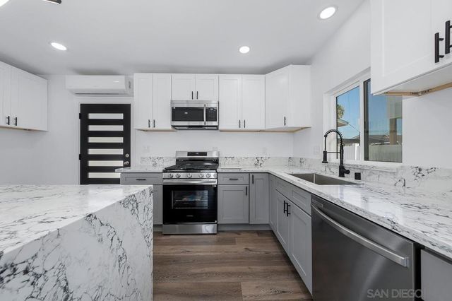 4128 32 Thorn St, San Diego, CA 92105