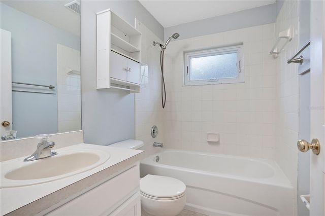 2724 BUCKHORN PRESERVE BOULEVARD, Valrico, FL 33596