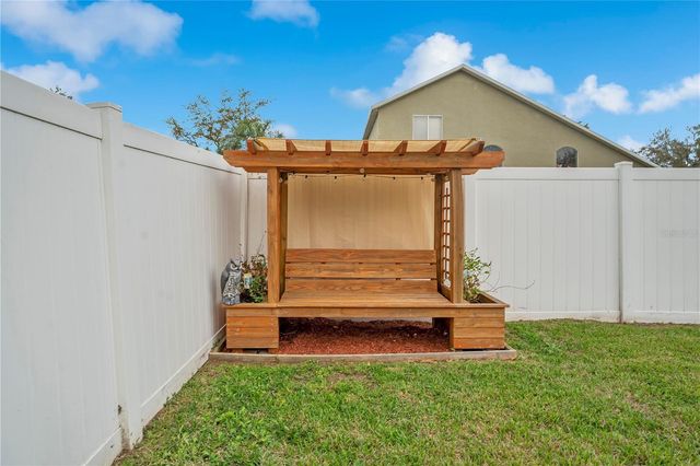 2724 BUCKHORN PRESERVE BOULEVARD, Valrico, FL 33596