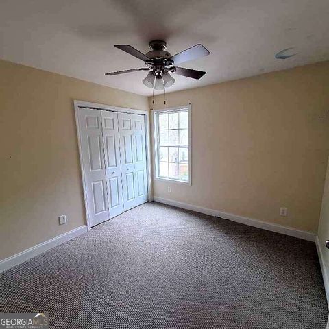 226 Hidden Falls Drive, Hull, GA 30646
