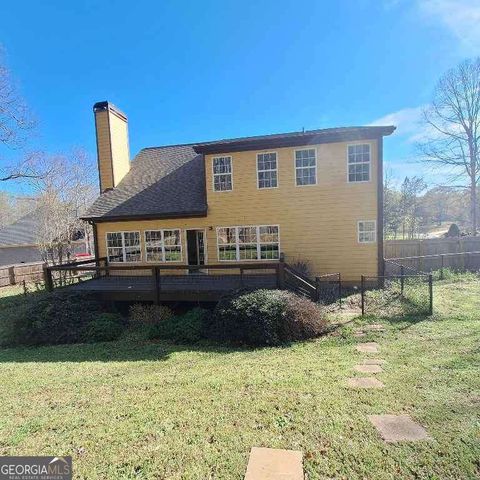 226 Hidden Falls Drive, Hull, GA 30646