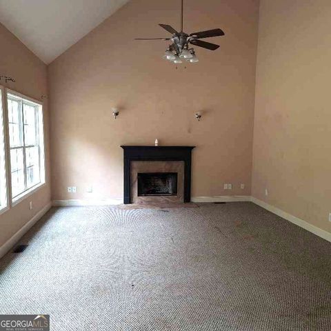 226 Hidden Falls Drive, Hull, GA 30646