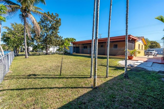 4600 SW 104th Avenue, Miami, FL 33165