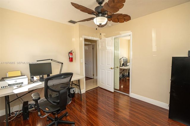 4600 SW 104th Avenue, Miami, FL 33165
